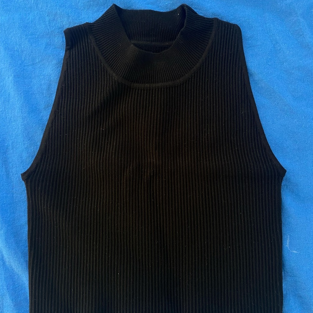 Crop Top Bundle - image 8